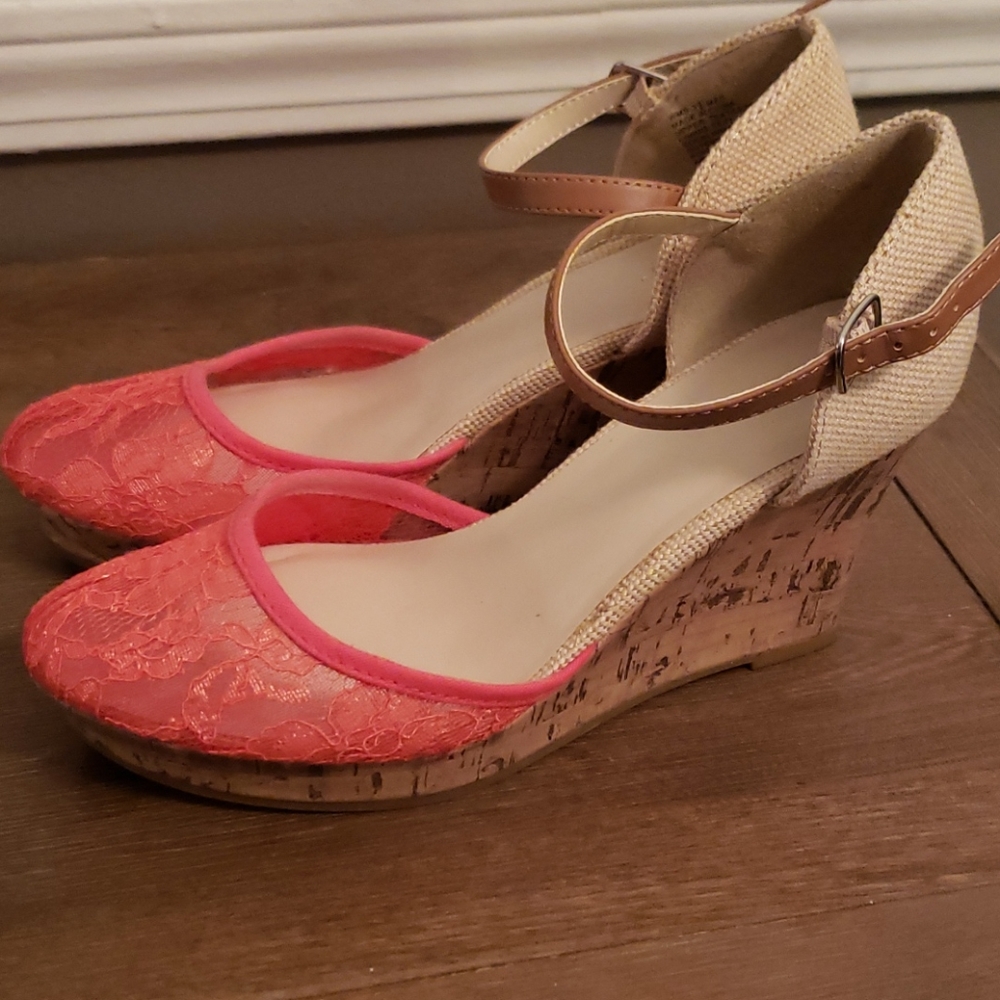Pink lace wedges